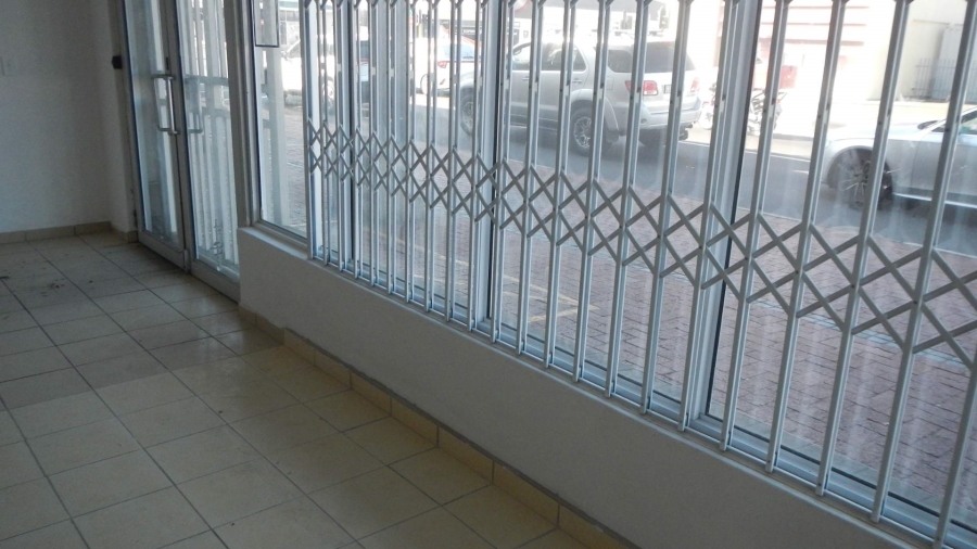 To Let commercial Property for Rent in Plumstead Western Cape
